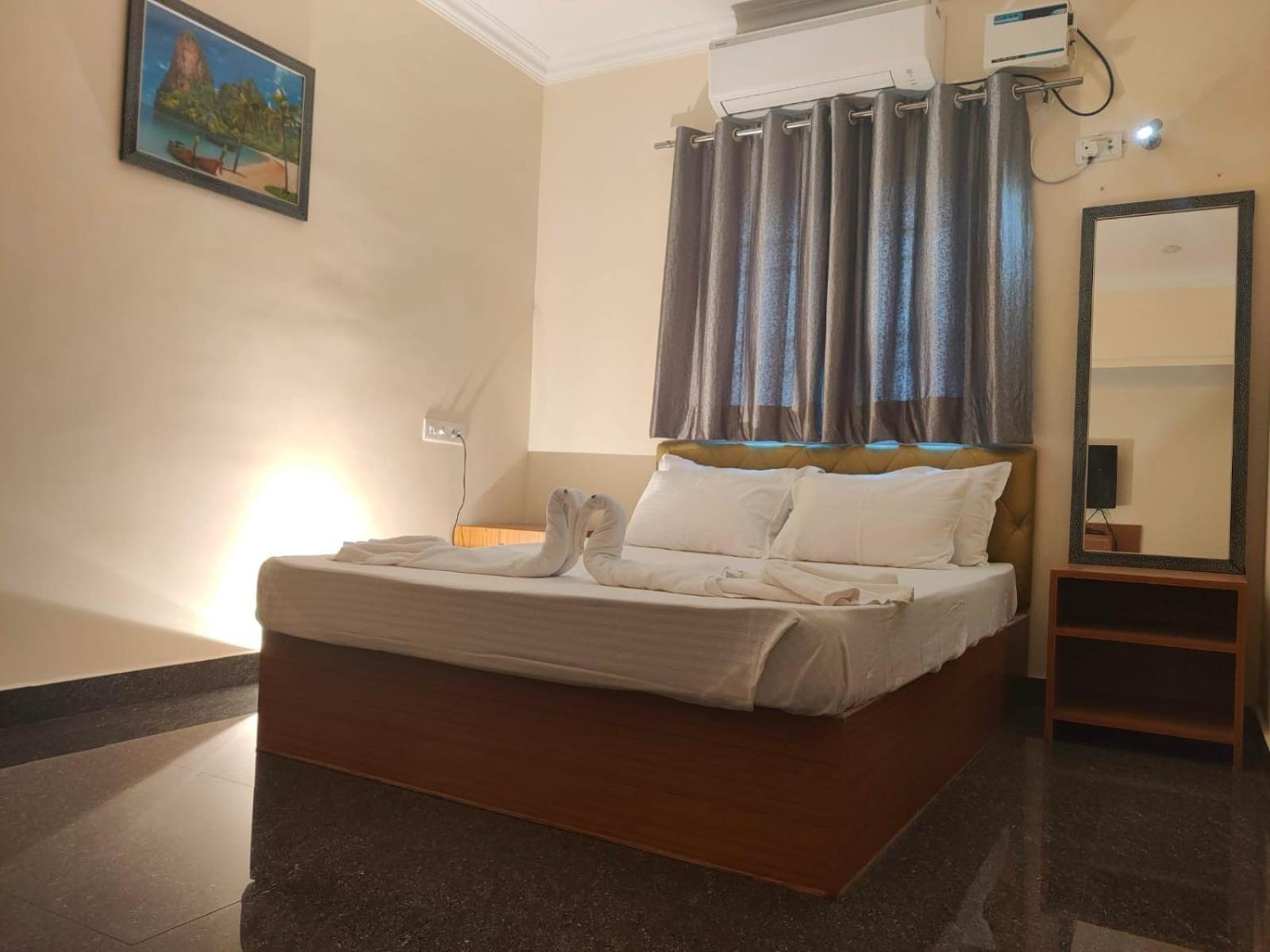 Grand S3 Hotel Puducherry Eksteriør billede